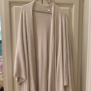 Barefoot Dreams Wrap in cream